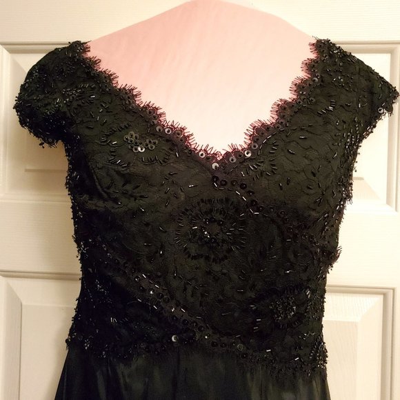 Tadashi Shoji Collection gown / evening dress 16 - Picture 6 of 14